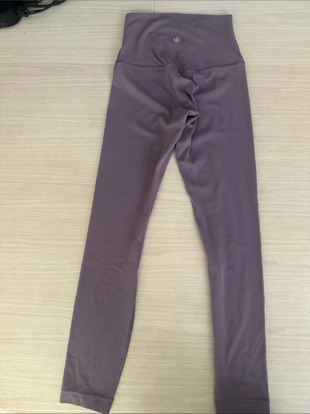 Lululemon “old” Align Pants Mauve  HR 7/8 sz 2